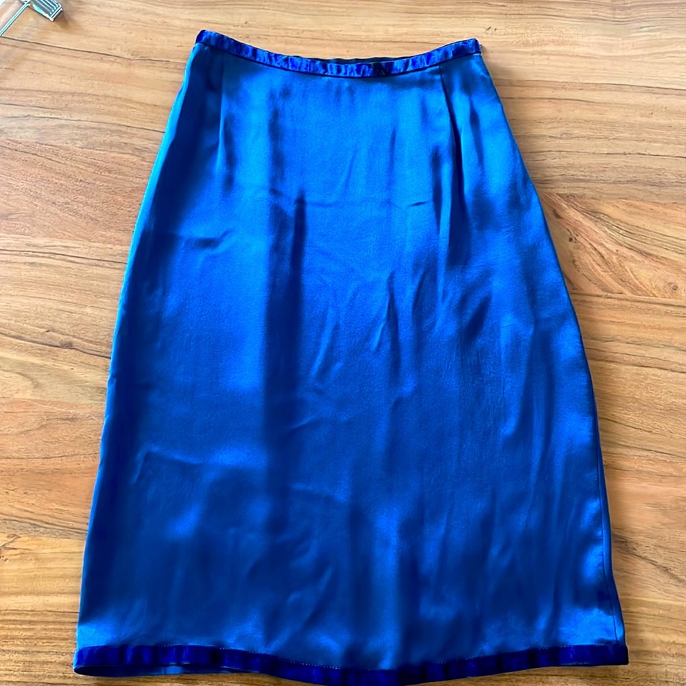 PRADA silk skirt with velvet trim.